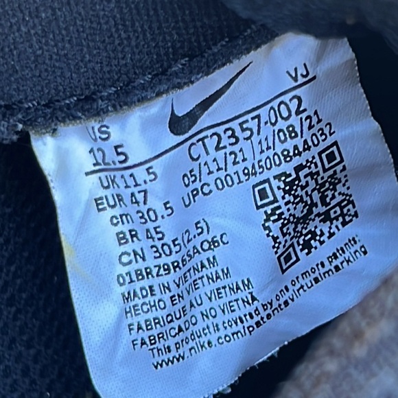 Nike React Infinity Run Flyknit 2 Black Men's Sneakers Size 12.5 - Picture 8 of 9